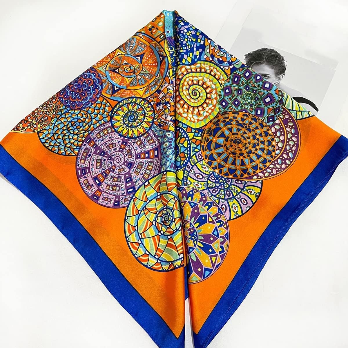 image:imageFAIRYGATE Damen Seidentuch Quadrates Bedrucktes Halstuch Satin Seidenschal Kopftuch 70x70cm92008