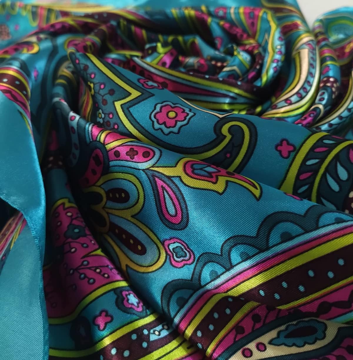 image:imageFAIRYGATE Damenschal Schal Tuch Blume Bandana Halstuch Kopftuch Schals 90 x 90 cm Bunte74007