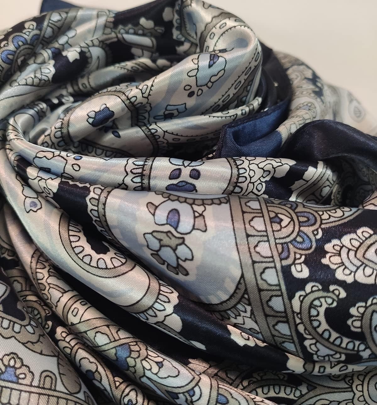 image:imageFAIRYGATE Damenschal Schal Tuch Blume Bandana Halstuch Kopftuch Schals 90 x 90 cm Bunte74011